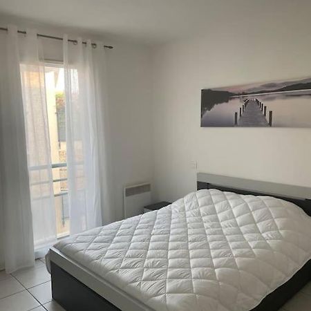 Appartement 2 Pieces Frejus Exterior photo